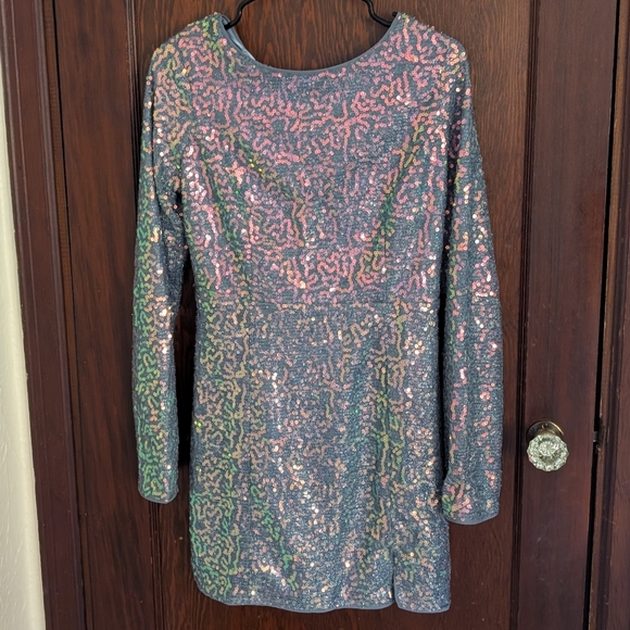 Le Lis Get Your Sparkle On Sequin Mini Dress Size Large - Picture 1 of 5